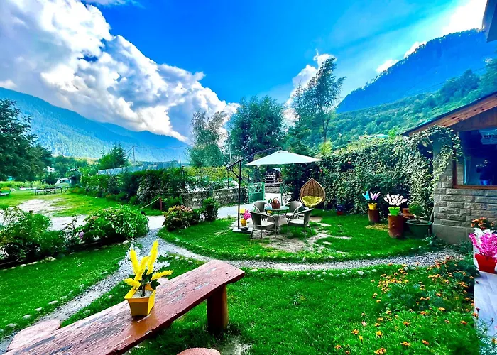 The Himalayan Vilo Resort - A Riverside Resort, Manali